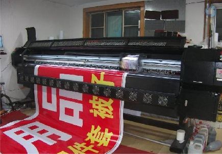 富顺喷绘广告分辨率是多少？